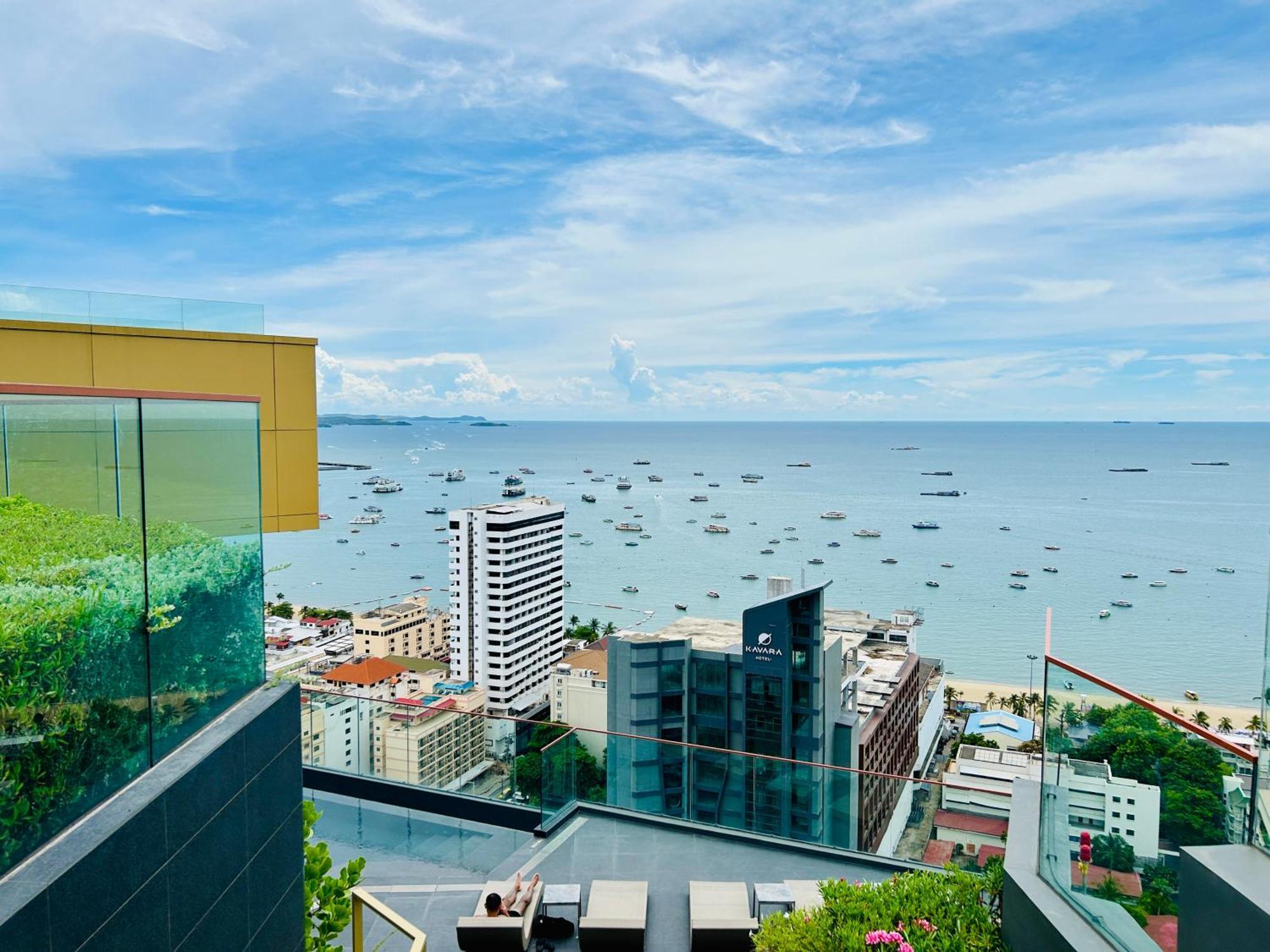 Edge By Yoyo Appartement Pattaya